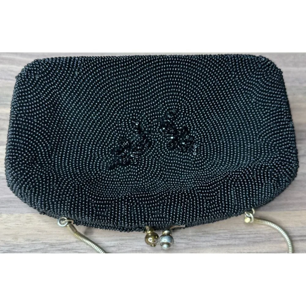 Flower Beaded Pattern Vintage Kiss Clasp Black Clutch Purse With‎ Hand Strap